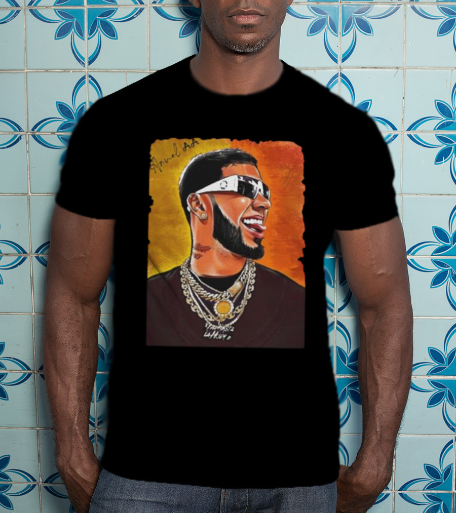 Anuel AA Vibrant Portrait With Signature And Chains T-Shirt