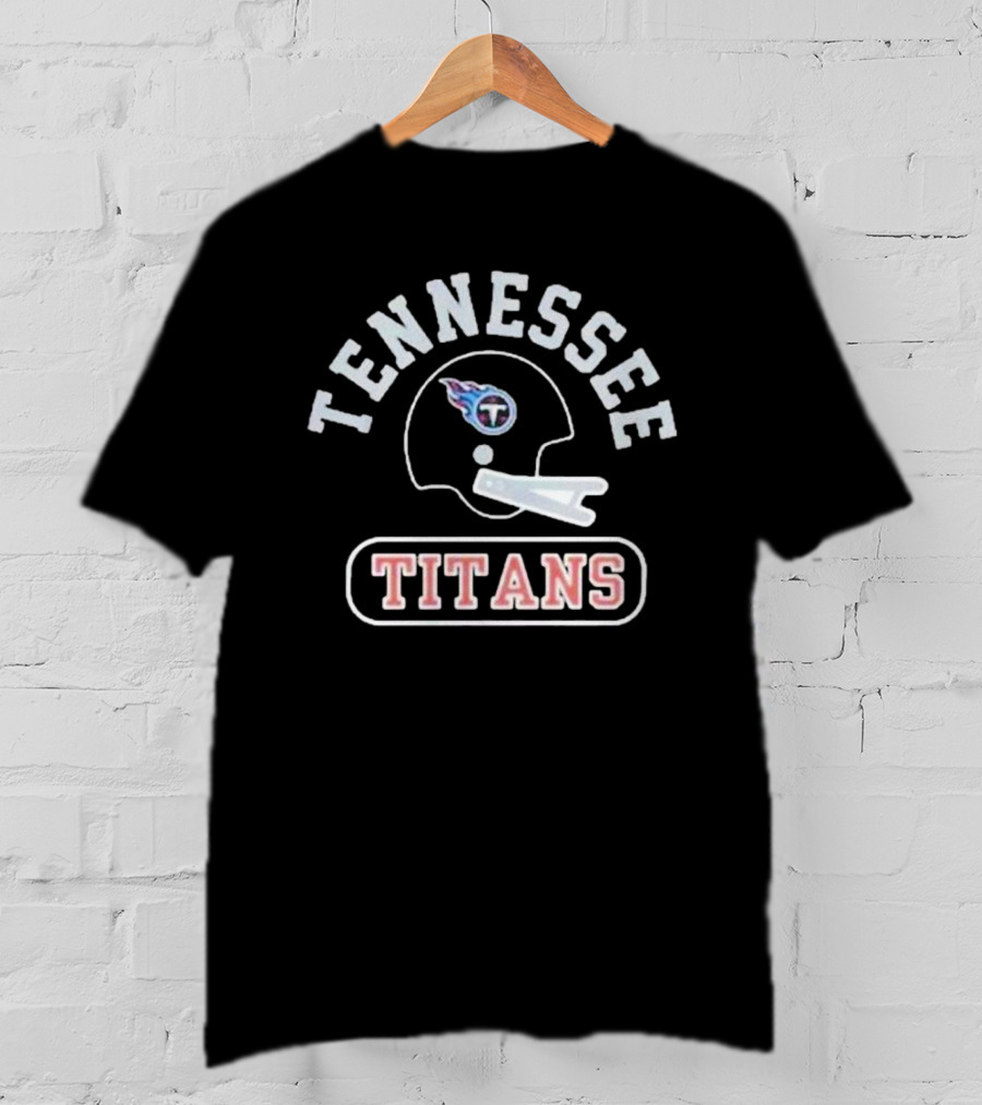 Tennessee Titans Vintage Logo Helmet T-Shirt