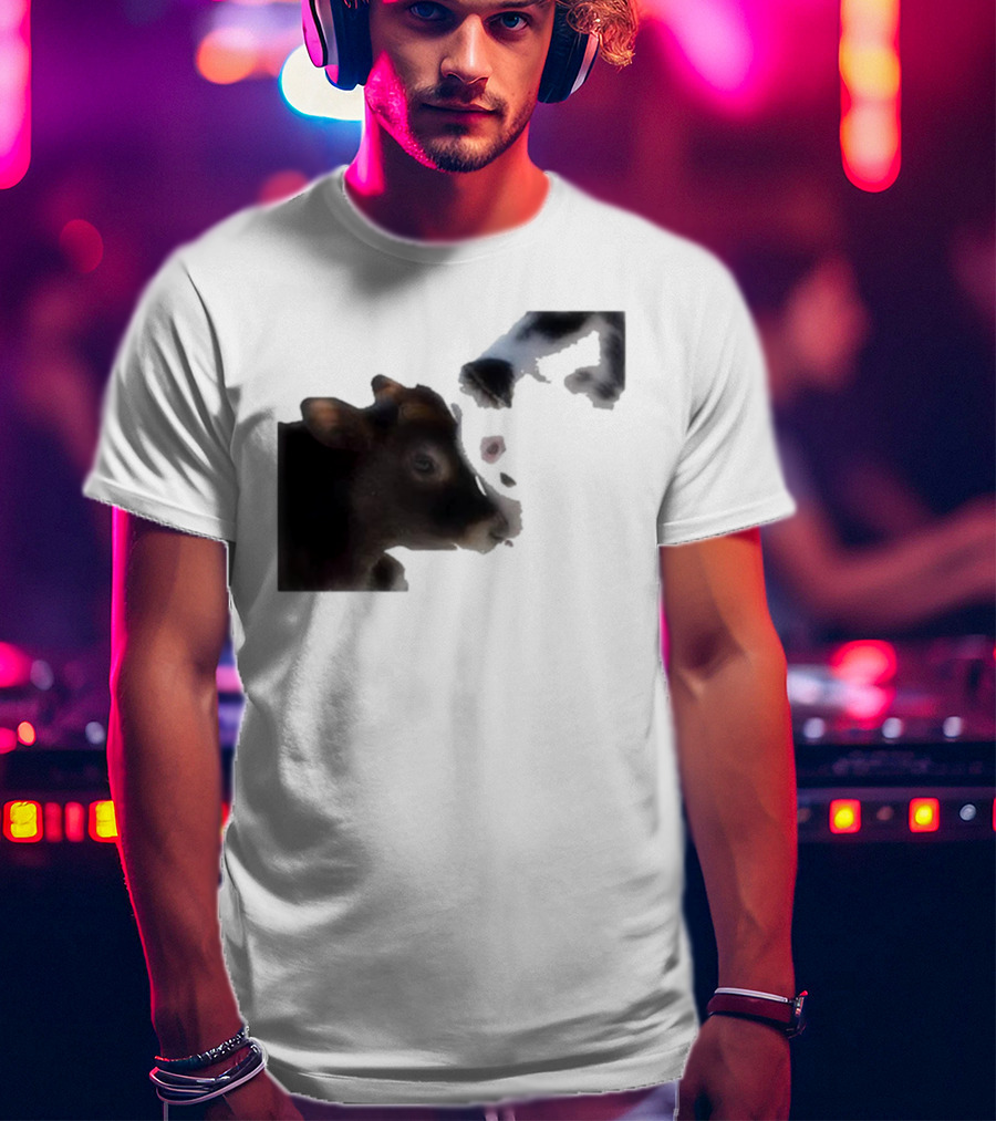 Kikillopieces Tender Calf Dreaming T-Shirt