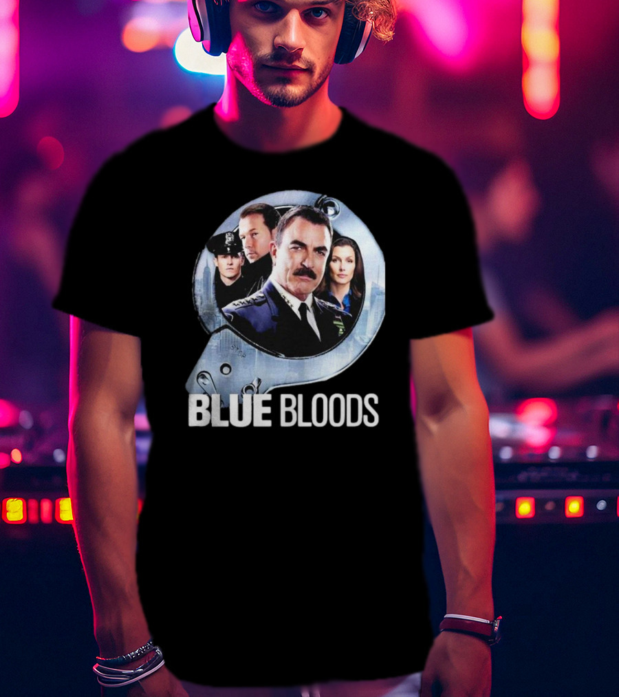 Blue Bloods Reagan Family Tom Selleck Donnie Wahlberg Cop Movie Fan T-Shirt