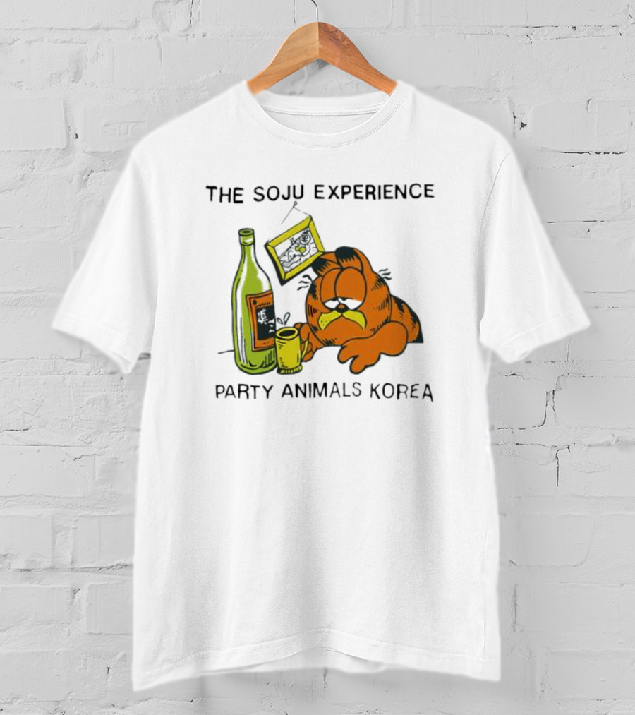 Garfield The Soju Experience Party Animals Korea T-Shirt