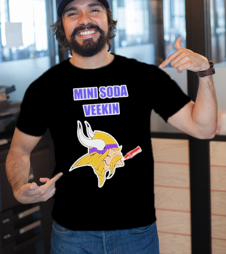 MINI SODA VEEKIN Viking Drinking Soda T-Shirt
