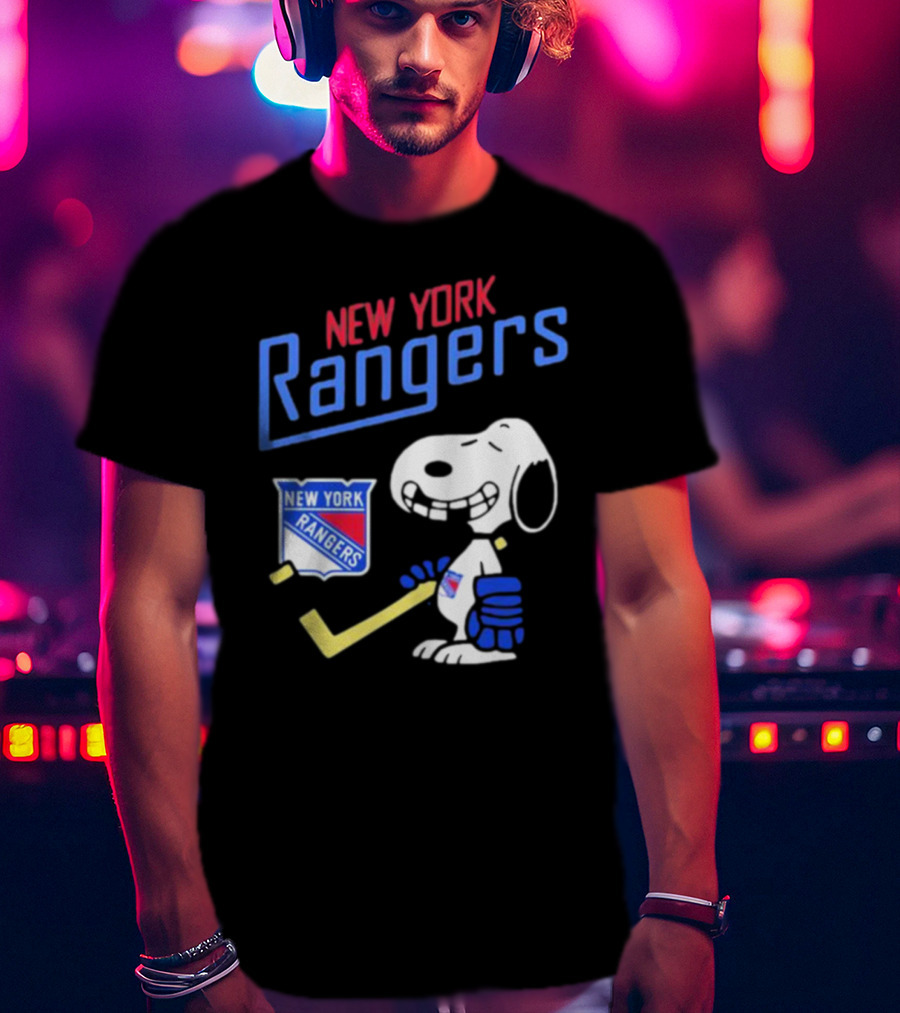 New York Rangers Snoopy Hockey Player T-Shirt