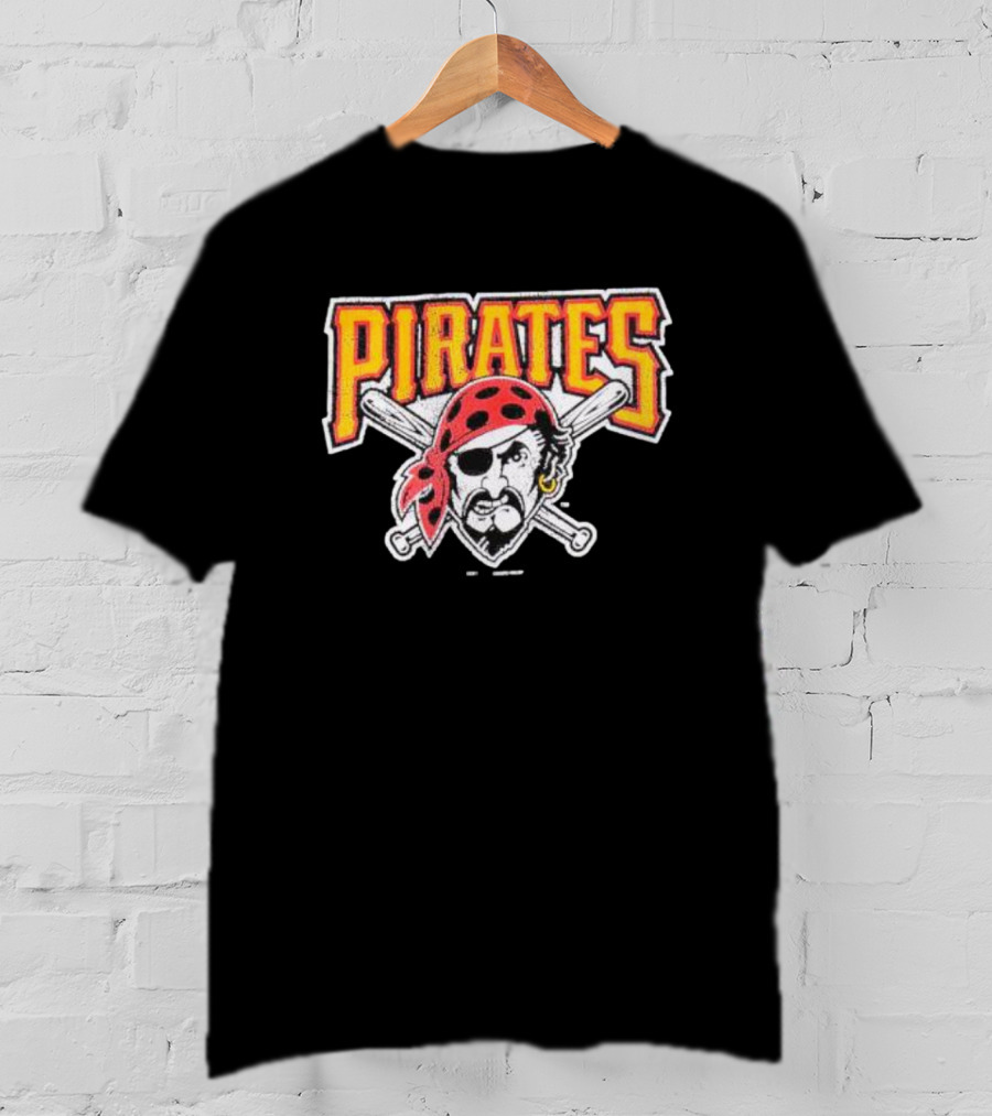 Pittsburgh Pirates Youth Distressed Vintage Crossed Bats T-Shirt