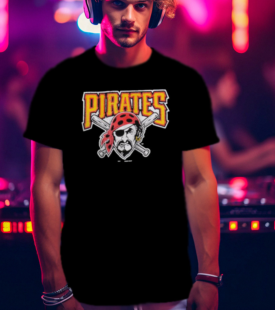 Pittsburgh Pirates Youth Distressed Vintage Crossed Bats T-Shirt