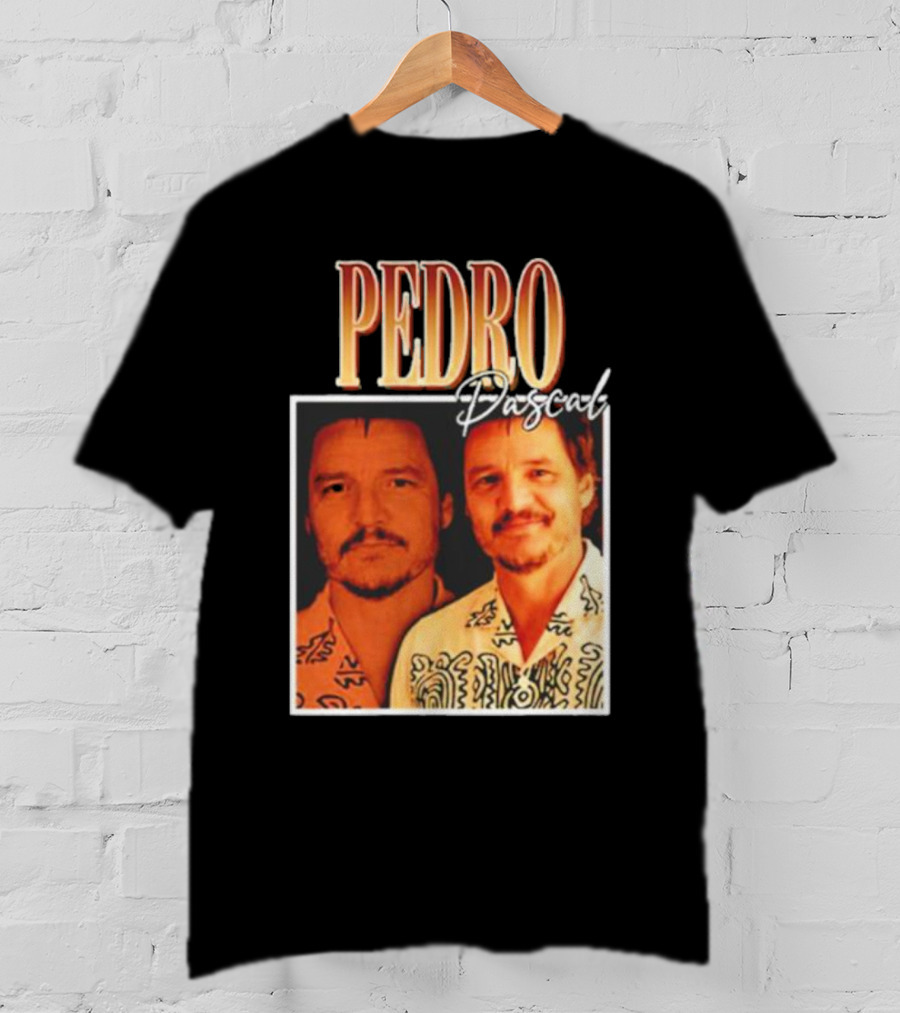 Pedro Pascal Retro 90s Style Vintage Portraits T-Shirt