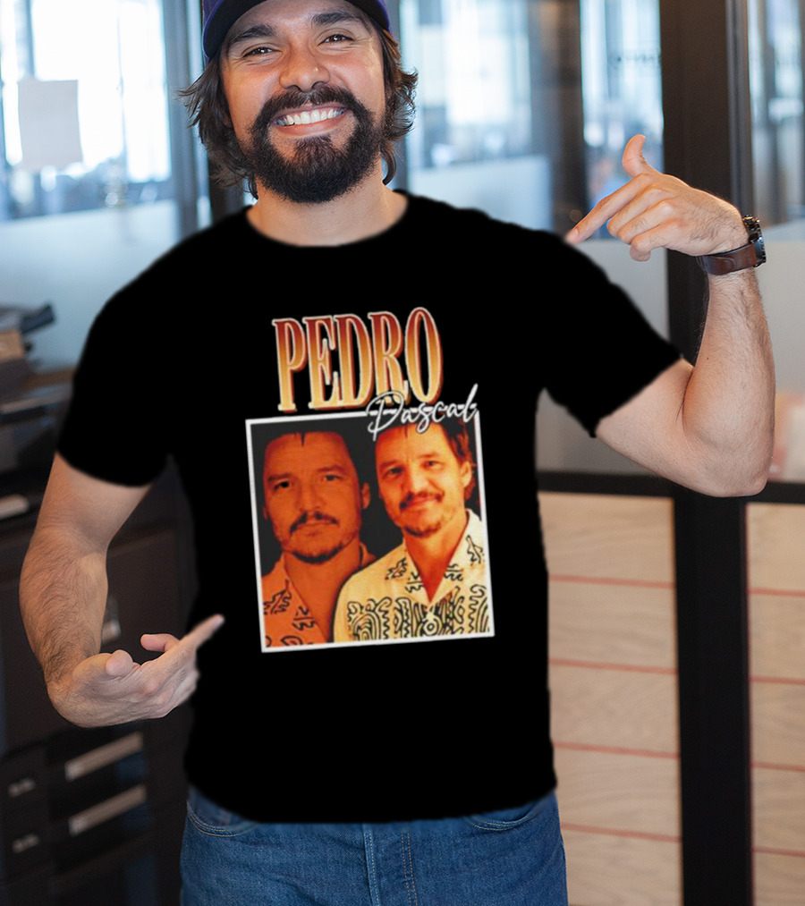 Pedro Pascal Retro 90s Style Vintage Portraits T-Shirt