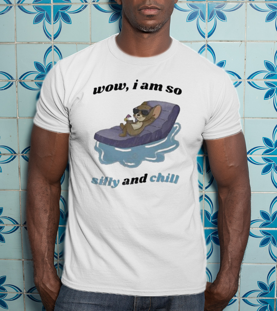Wow I Am So Silly And Chill Relaxing Sunglasses Pool Float Mouse T-Shirt