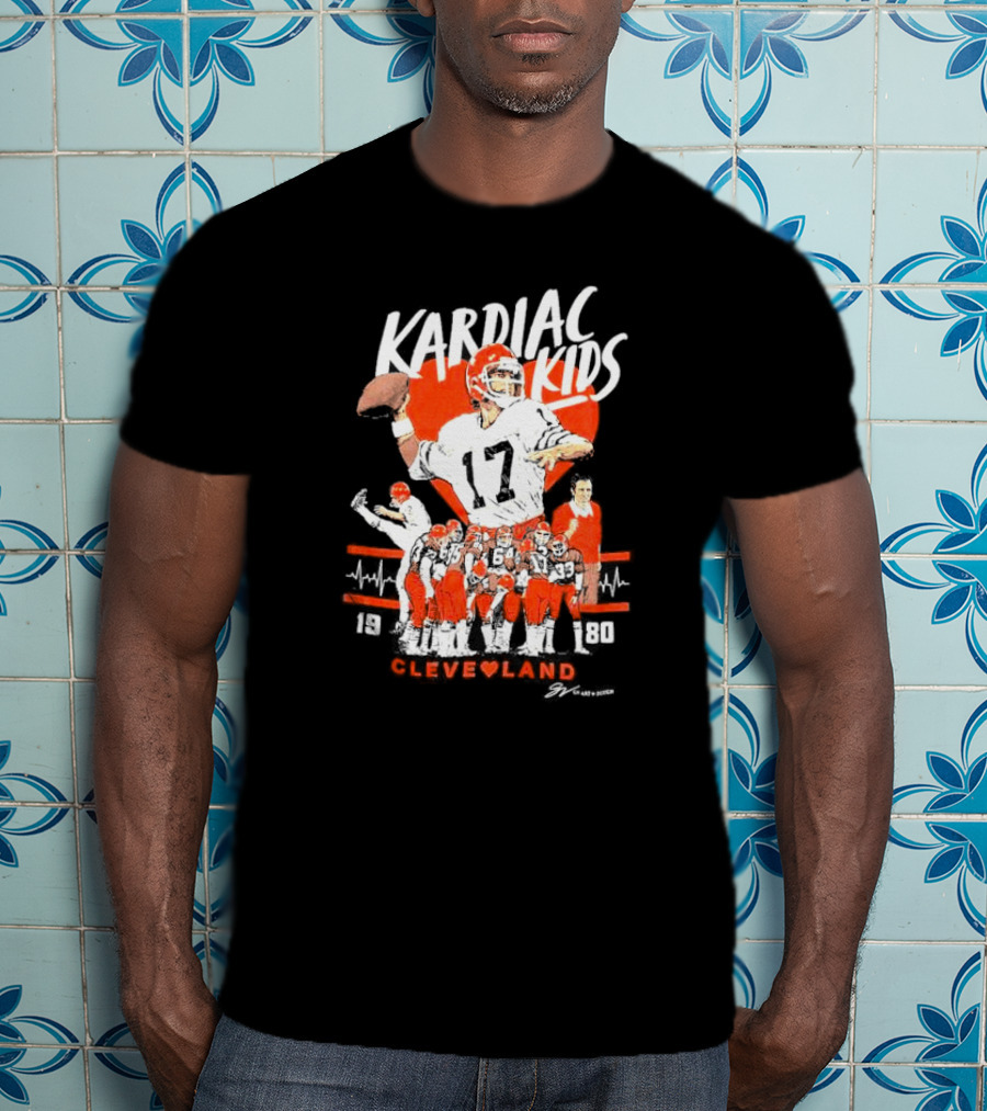 Kardiac Kids 1980 Cleveland Football Team Retro Quarterback Number 17 Sports Nostalgia T-Shirt