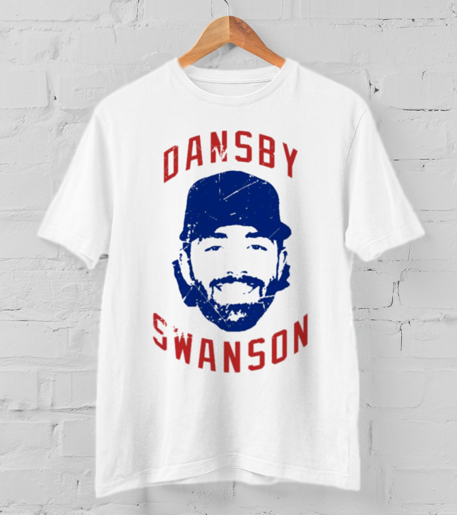 Dansby Swanson Chicago Baseball Portrait Fan T-Shirt