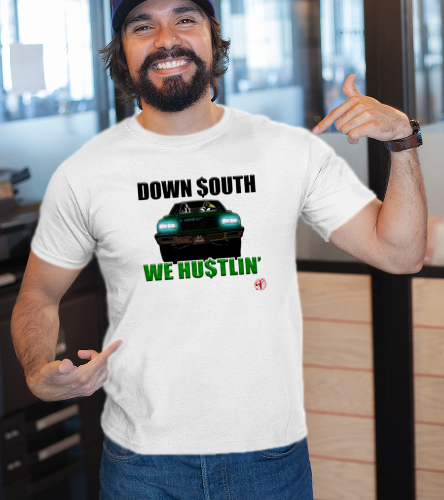 DOWN $OUTH WE HU$TLIN' Riding Classic Car T-Shirt