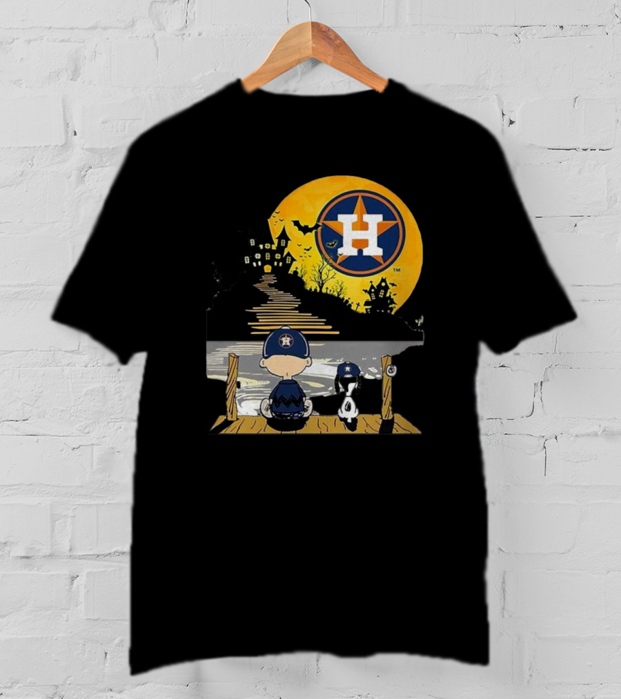 Snoopy Charlie Brown Houston Astros Halloween Moon Scene T-Shirt