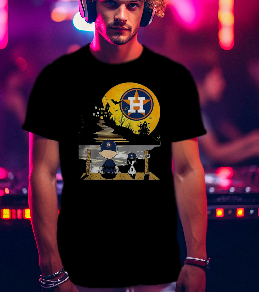 Snoopy Charlie Brown Houston Astros Halloween Moon Scene T-Shirt