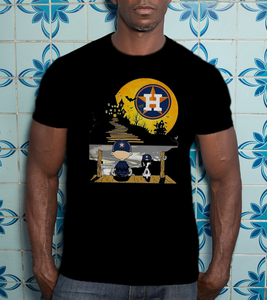 Snoopy Charlie Brown Houston Astros Halloween Moon Scene T-Shirt