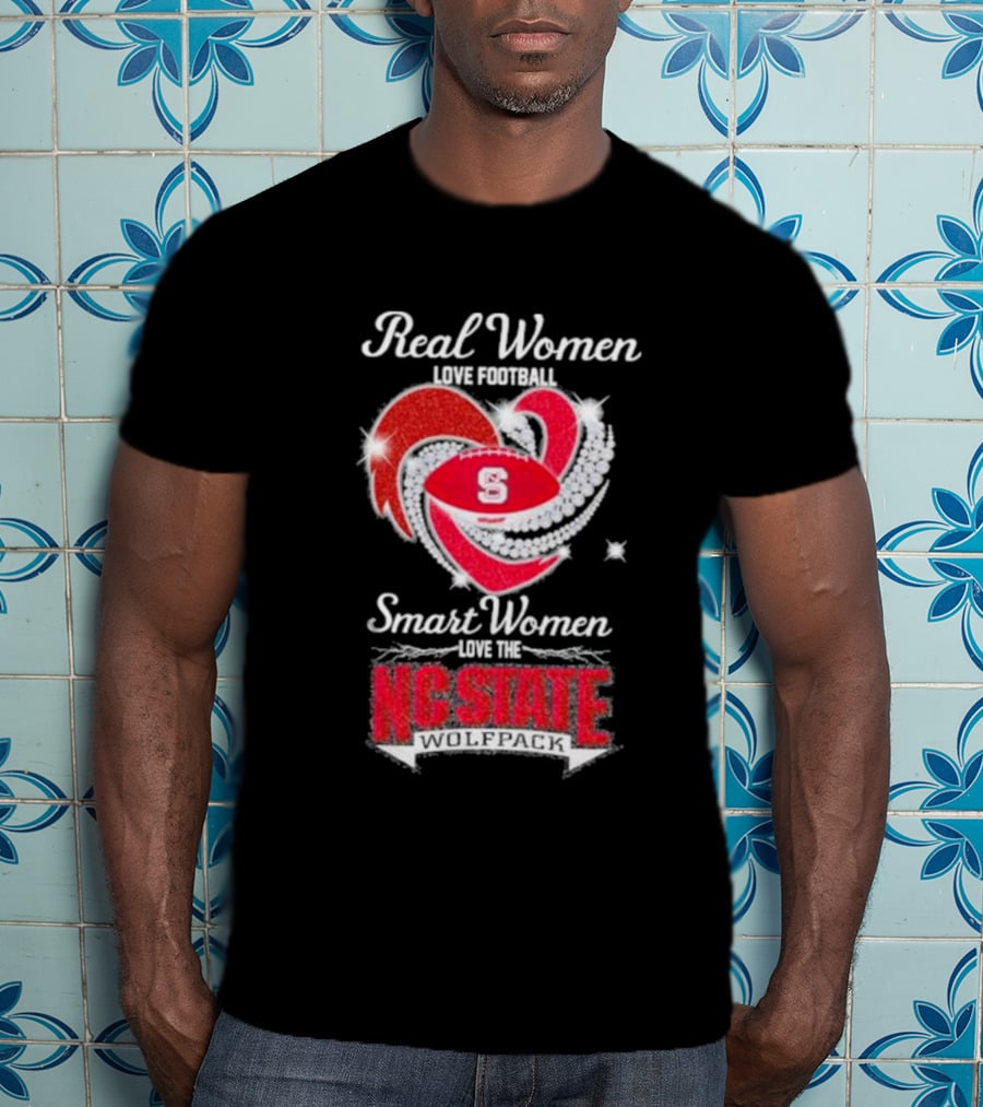 Real Women Love Football Smart Women Love The NC State Wolfpack Diamond Heart T-Shirt