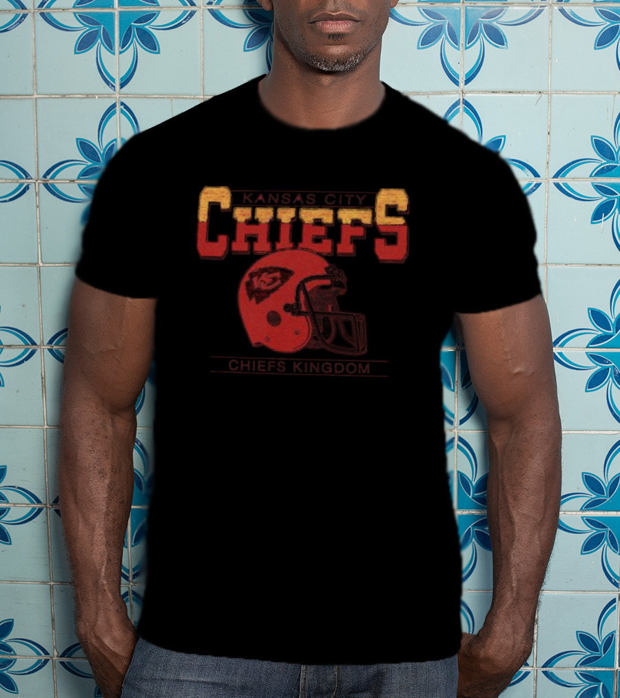 Kansas City Chiefs Kingdom Helmet Gridiron Classics Franklin T-Shirt