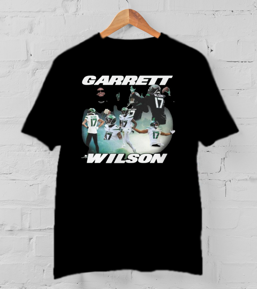Garrett Wilson New York Jets Dynamic Football Action Montage T-Shirt