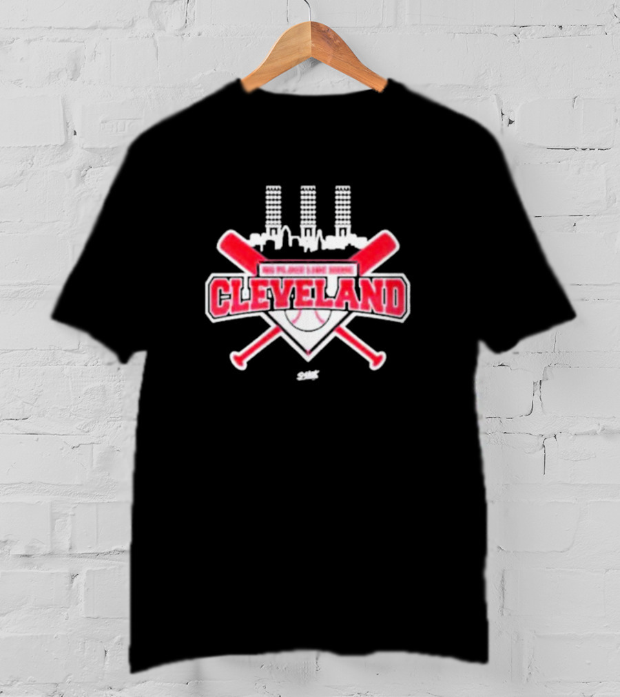 No Place Like Home Cleveland Baseball Fans Unlicensed Baseball Gear City Skyline Crossed Bats T-Shirt