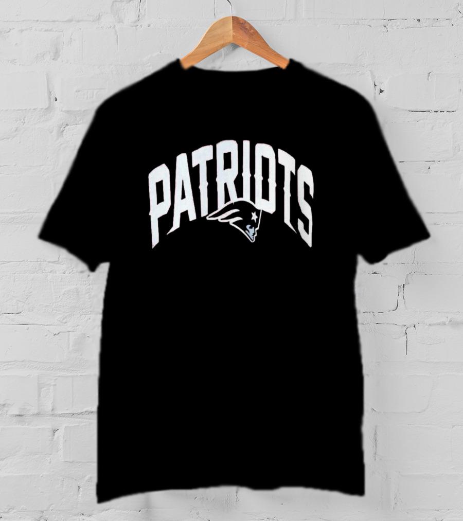 PATRIOTS Bill Belichick Black White Red T-Shirt