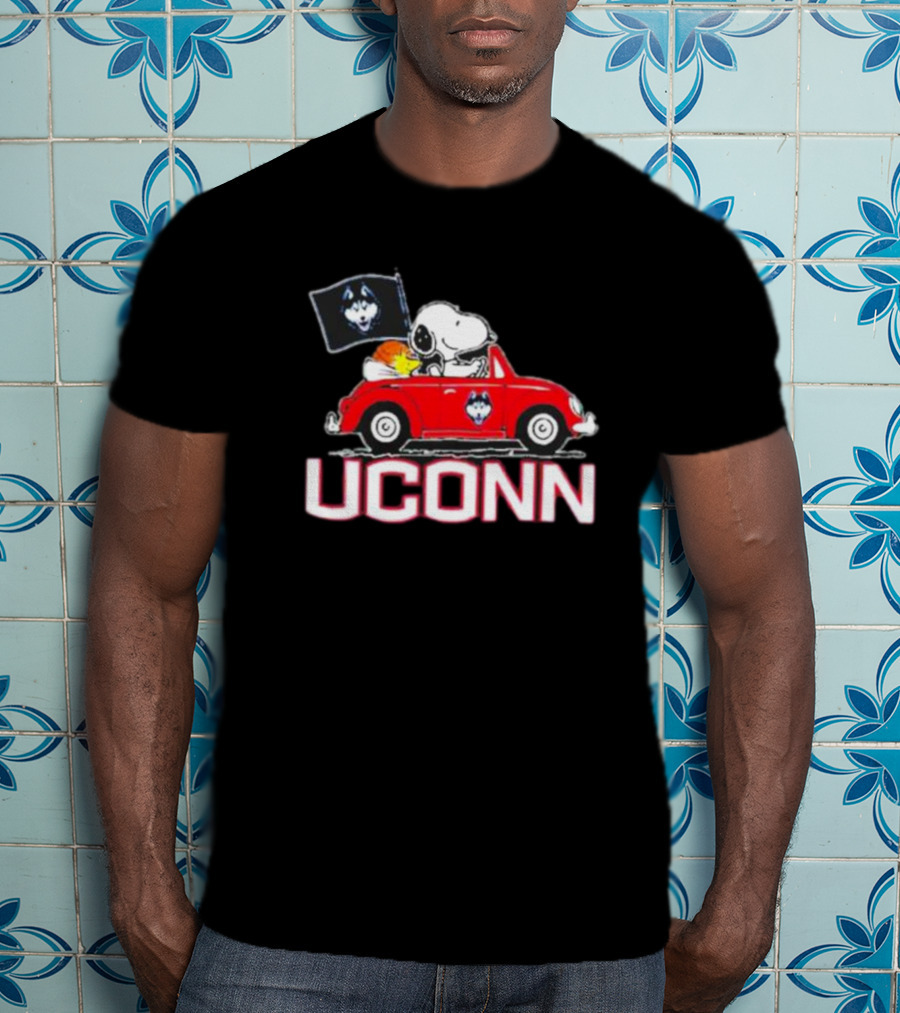 UCONN Huskies Snoopy And Woodstock Driving Red Car With Flag T-Shirt