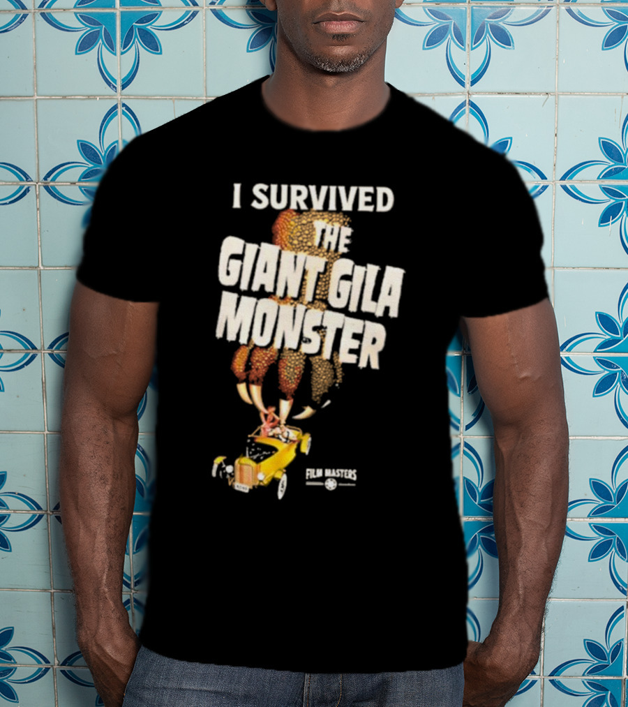 I Survived The Giant Gila Monster Film Masters Vintage Car Scene T-Shirt