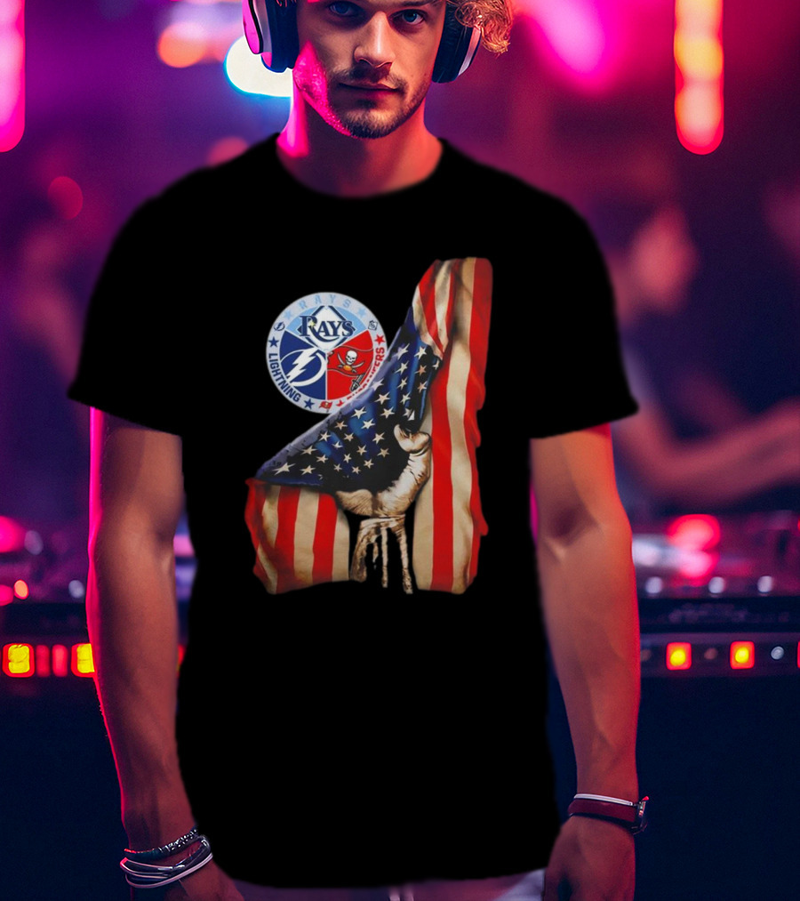 Tampa Bay Rays Lightning Buccaneers American Flag Fist T-Shirt