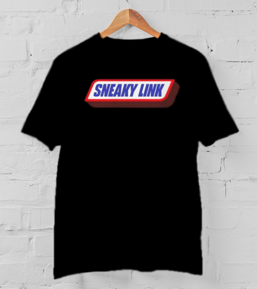 SNEAKY LINK Retro T-Shirt