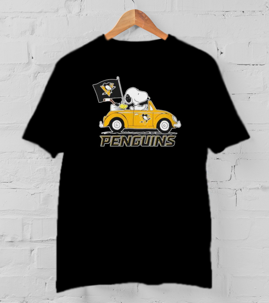 Peanuts Snoopy Woodstock Pittsburgh Penguins Driving Car Flag T-Shirt