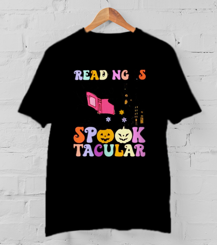 Reading Is Spooktacular Ghost Reading Book Halloween Pumpkins T-Shirt
