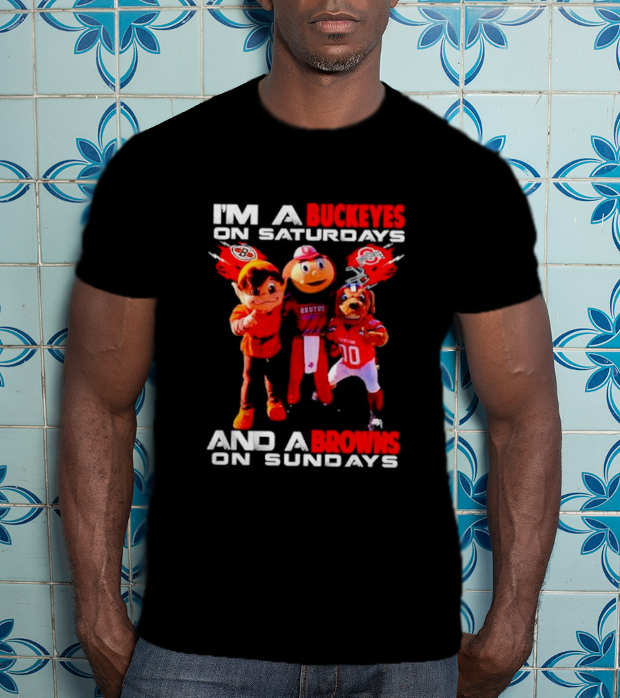 Buckeyes And Browns Football Fans United On Weekends T-Shirt