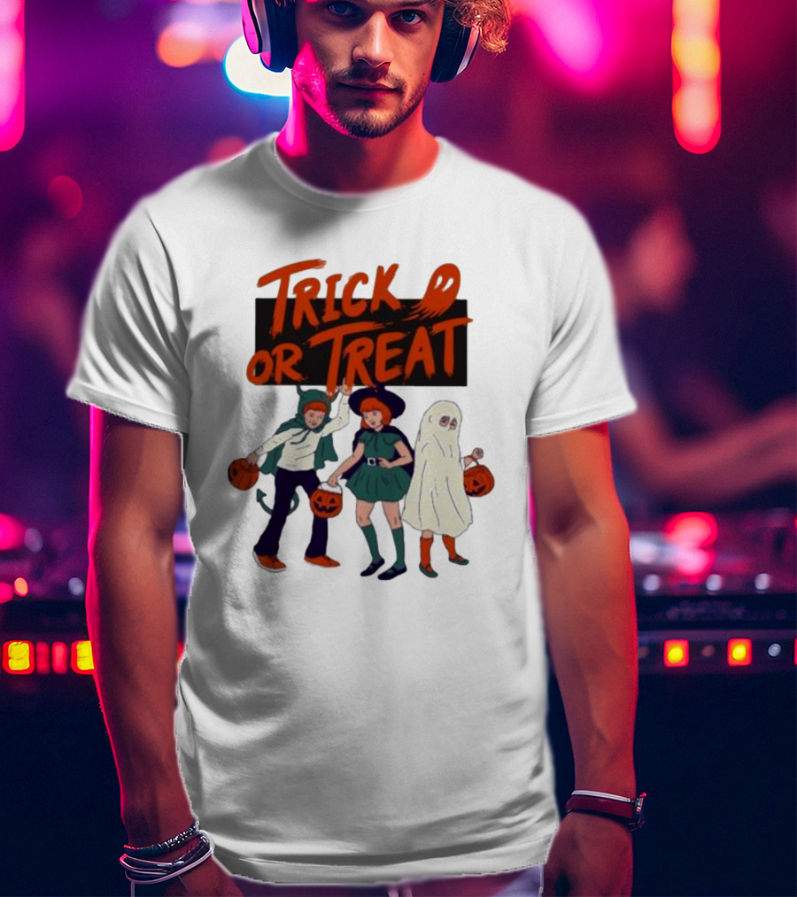 Trick Or Treat Friends In Halloween Festival With Pumpkins Ghost Costume T-Shirt