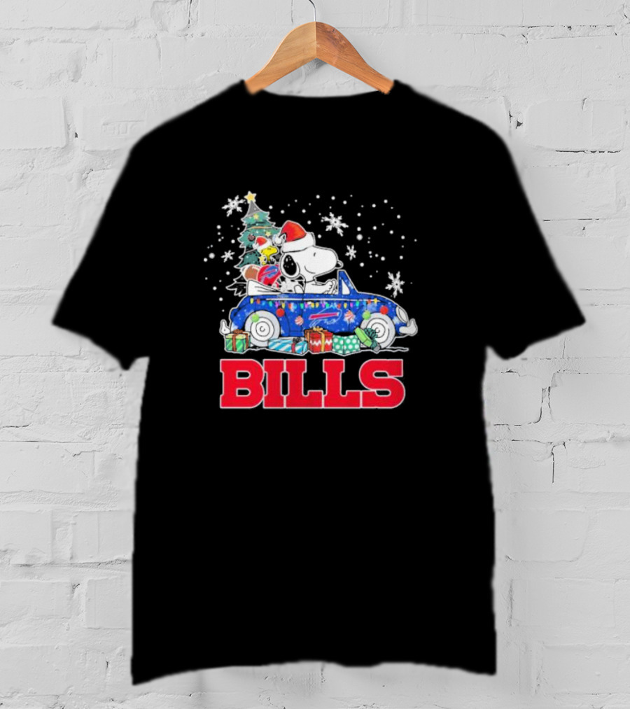 Peanuts Snoopy Woodstock Christmas Car Buffalo Bills Flag Winter Snowflakes T-Shirt