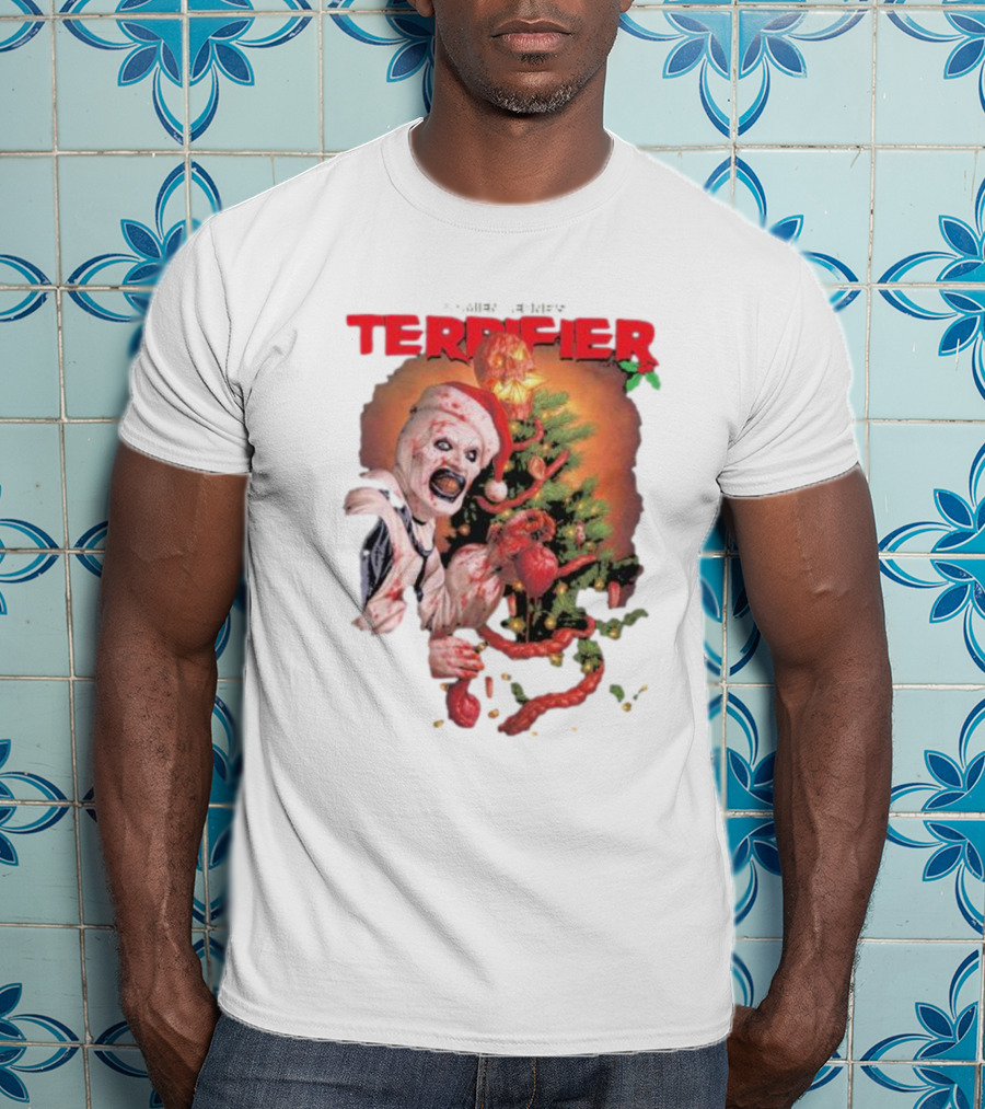 Damien Leone Terrifier Christmas Horror Santa With Christmas Tree T-Shirt