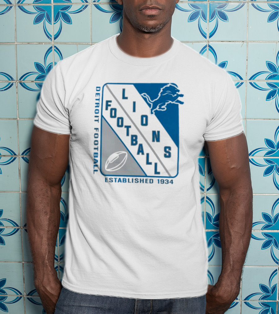 Detroit Lions Football Shield Established 1934 Iconic T-Shirt