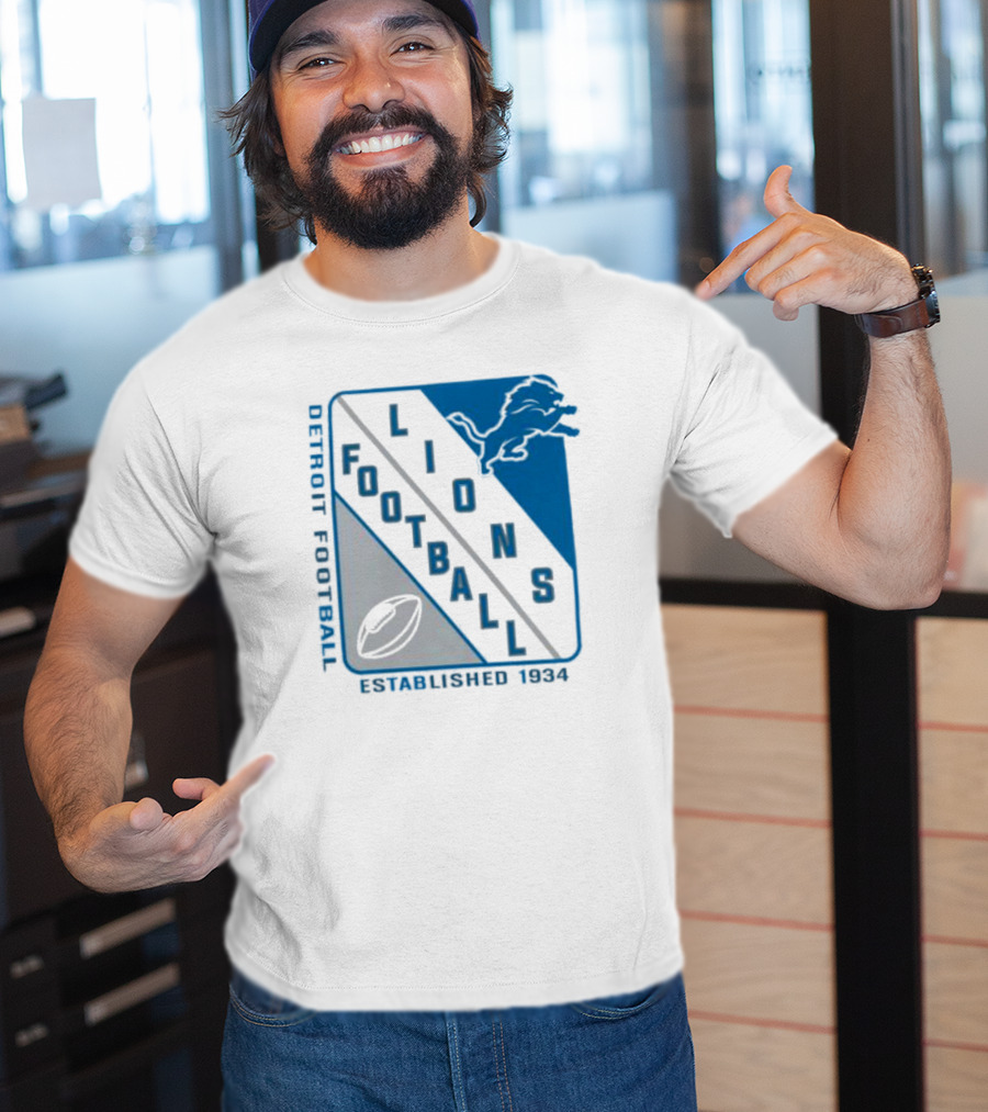 Detroit Lions Football Shield Established 1934 Iconic T-Shirt