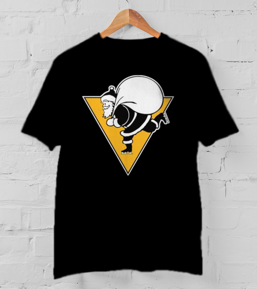 Pittsburgh Penguins Santa Skates Christmas Hockey T-Shirt