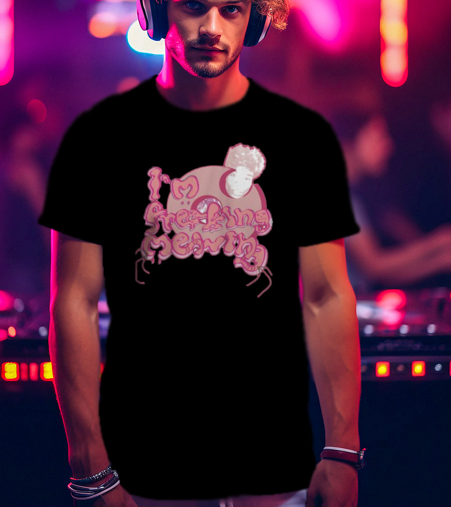 I’m Freaking Mewing Pink Cartoon Style With Portrait And Whiskers T-Shirt