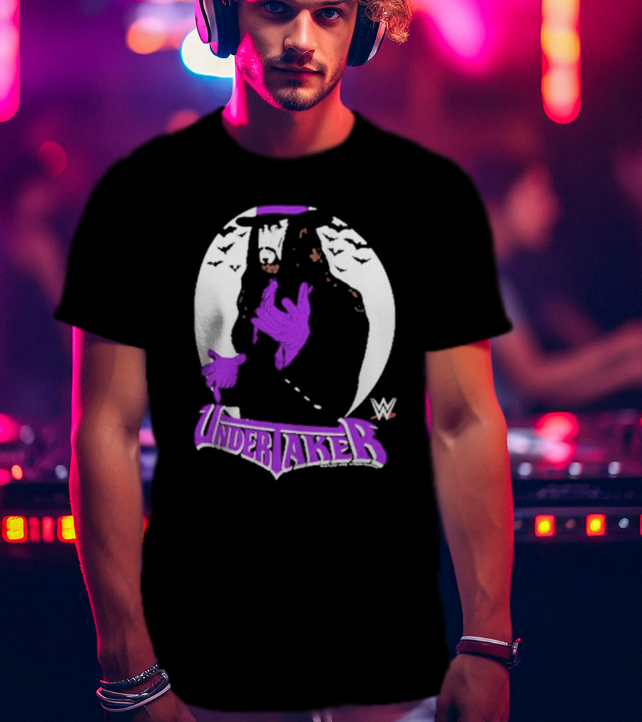WWE Undertaker Purple Hat Bats Circle T-Shirt