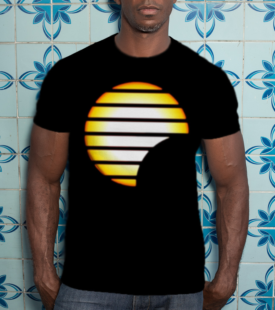 Quality Magna Cartel Sun Logo Magna Carta Magna Carta Cartel Sunset Stripes Circular T-Shirt