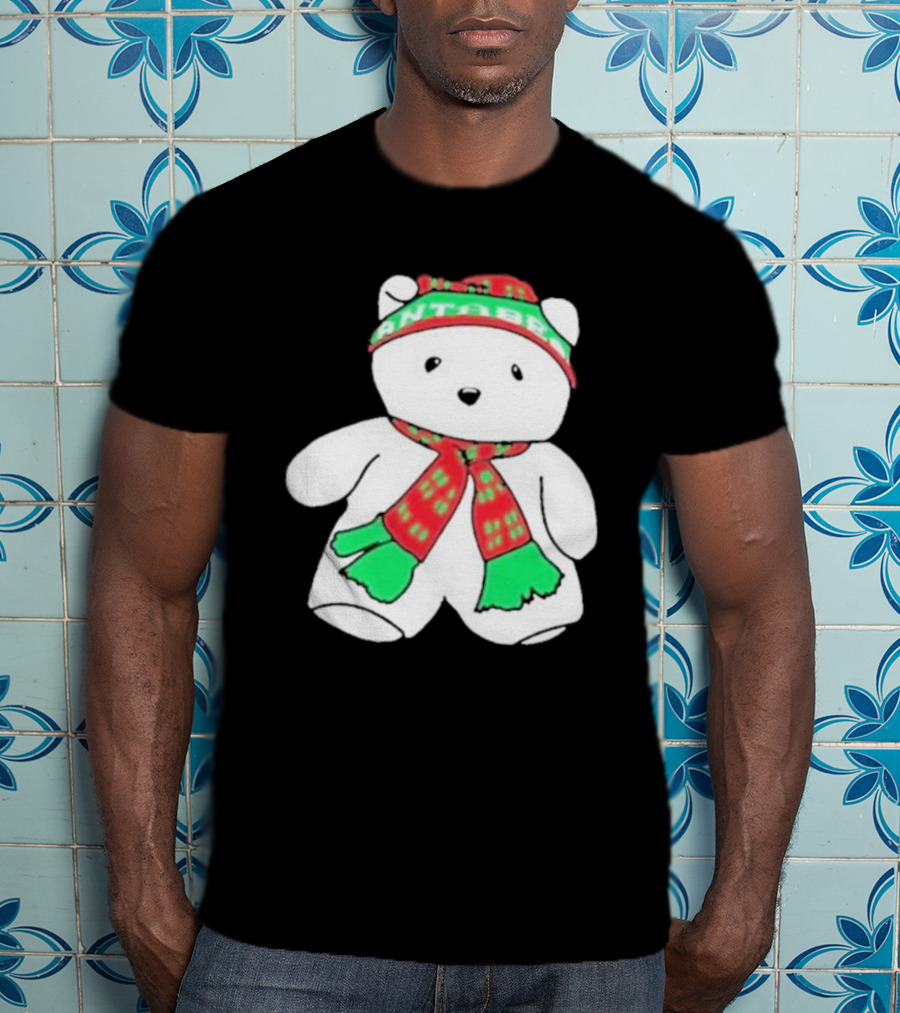 Santa Bear Minnesota Christmas Scarf And Hat Bundle T-Shirt