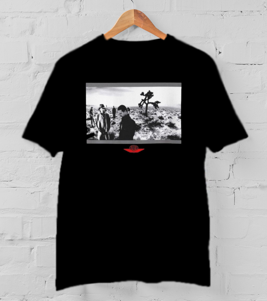 U2 Joshua Tree Album Cover Desert Scene 1980s Band Members T-Shirt