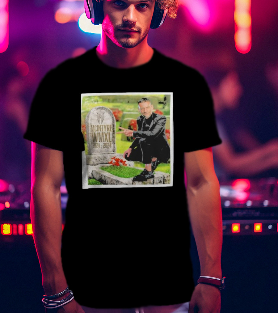 CM Punk Pointing At McIntyre WMXL Tombstone T-Shirt