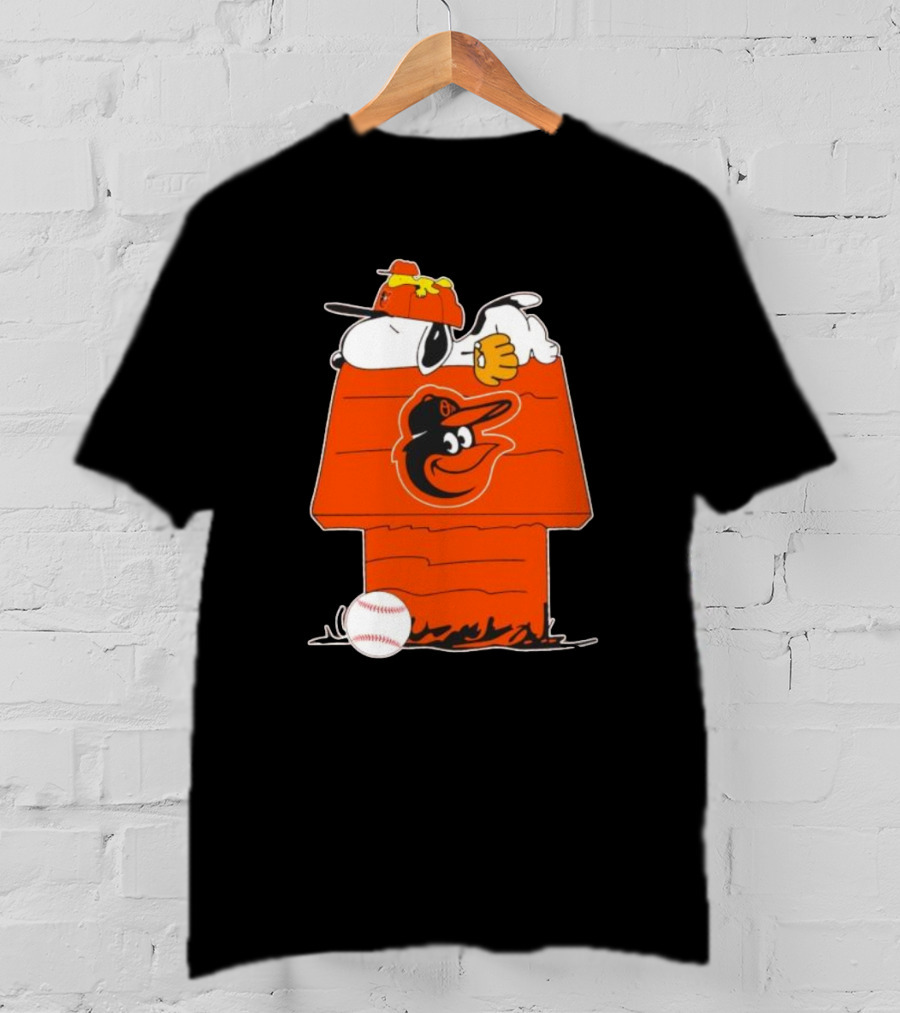 Snoopy And Woodstock Sleeping On Baltimore Orioles Themed Doghouse With Baseball T-Shirt