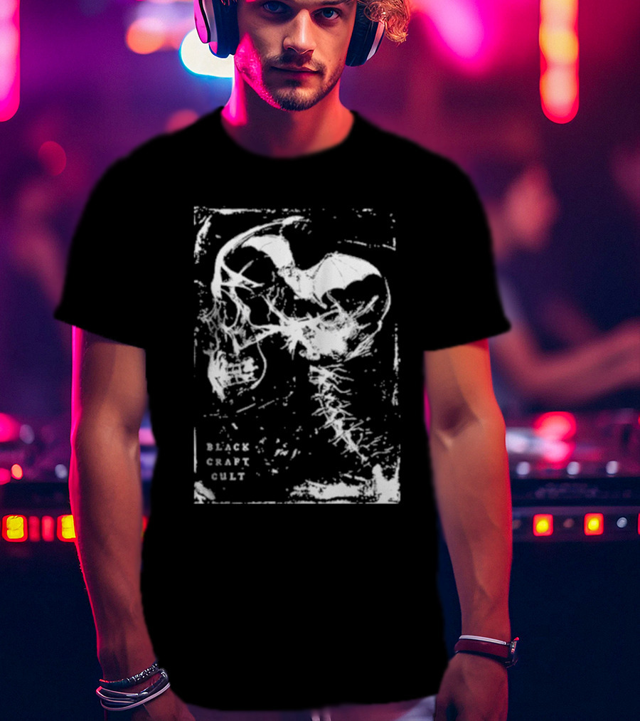 Black Craft Cult Skull Bat T-Shirt