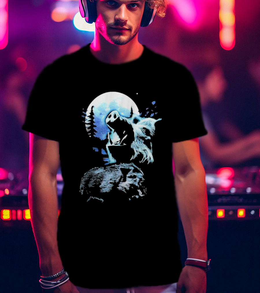 Wild Boar Howling At The Moon Men’s Forest Night Scene T-Shirt