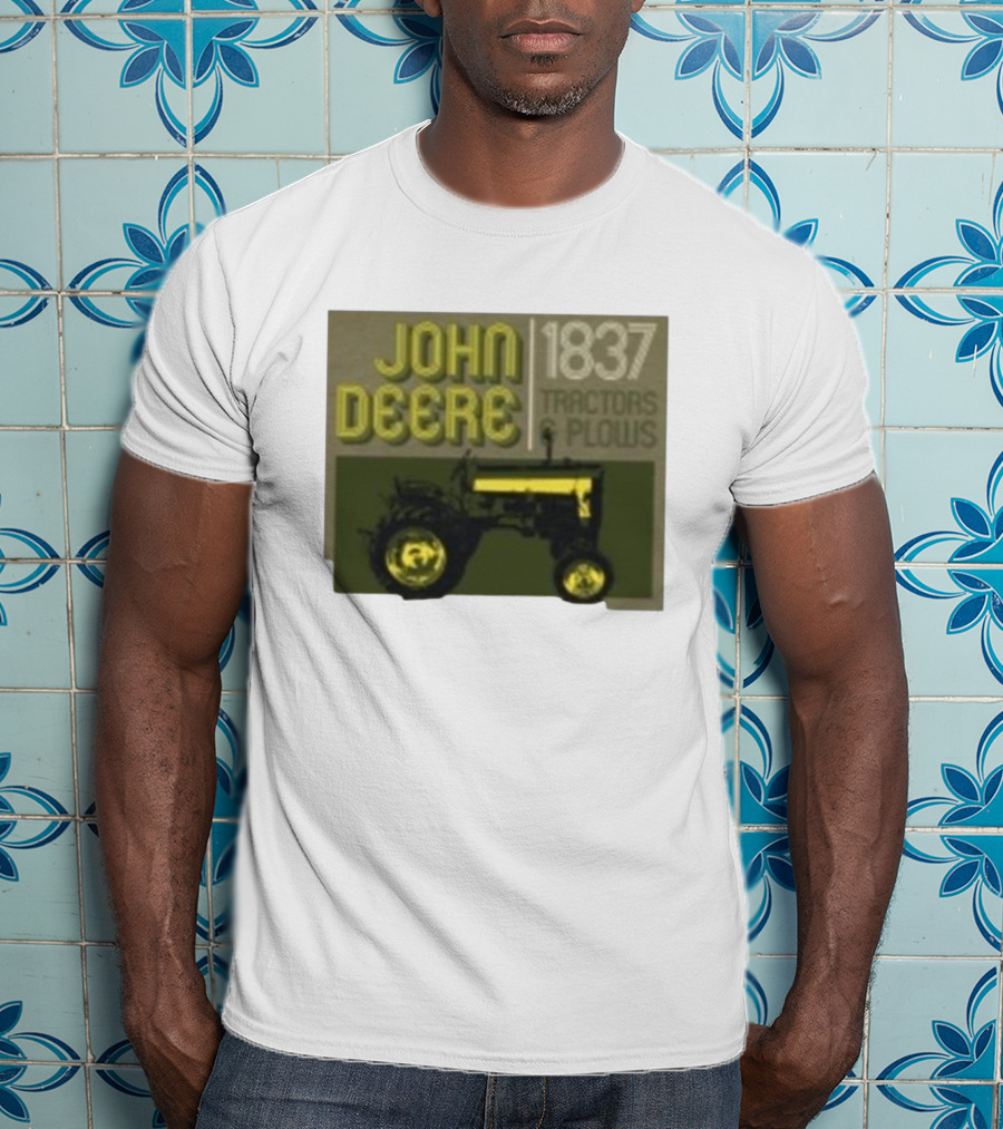 John Deere 1837 Tractors Plows Vintage Logo With Green Tractor Iconic T-Shirt