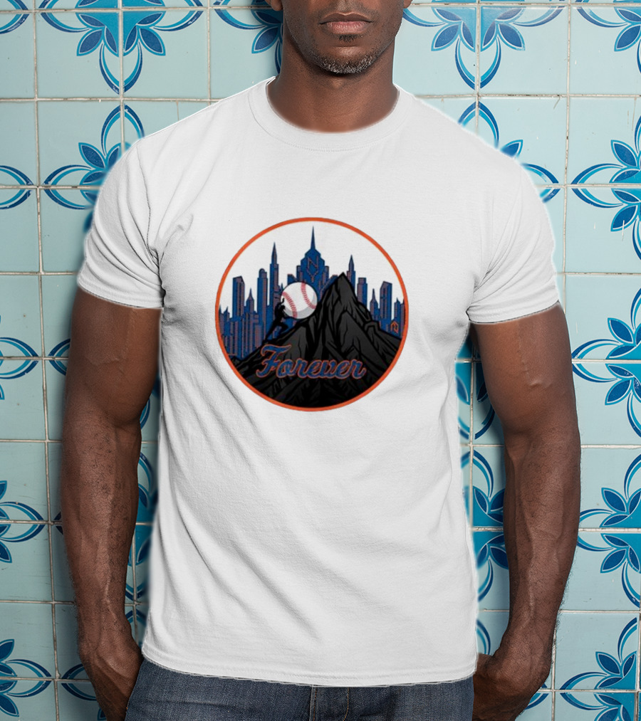 New York Met Fan Forever Skyline Baseball Statue T-Shirt