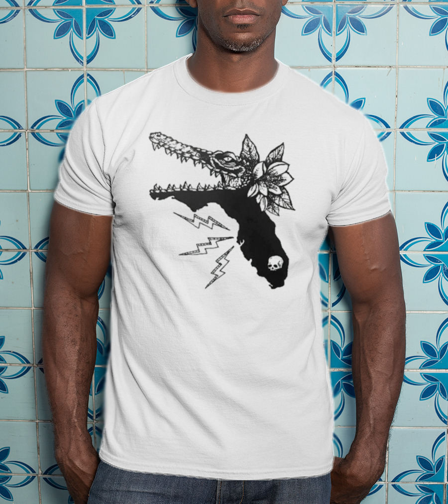 Florida Will Eat You - Alligator Skull Lightning Magnolia Map T-Shirt