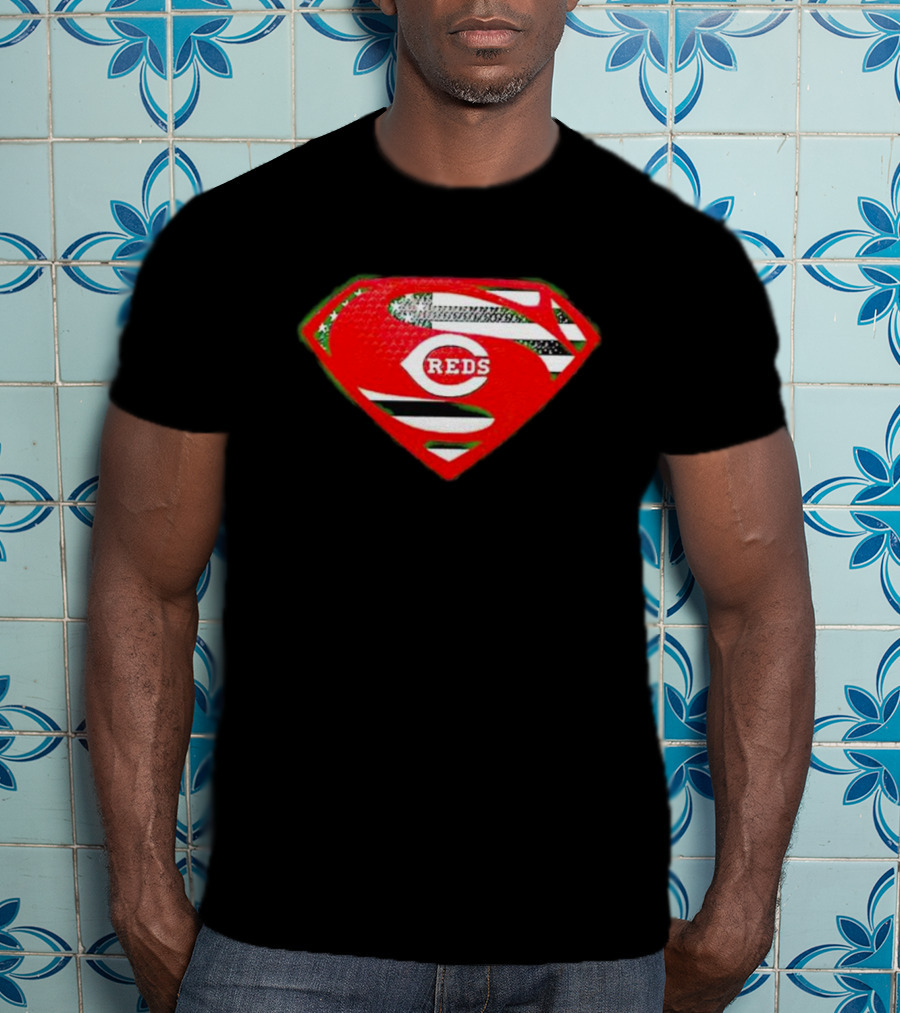 Cincinnati Reds Superman Shield USA Flag T-Shirt