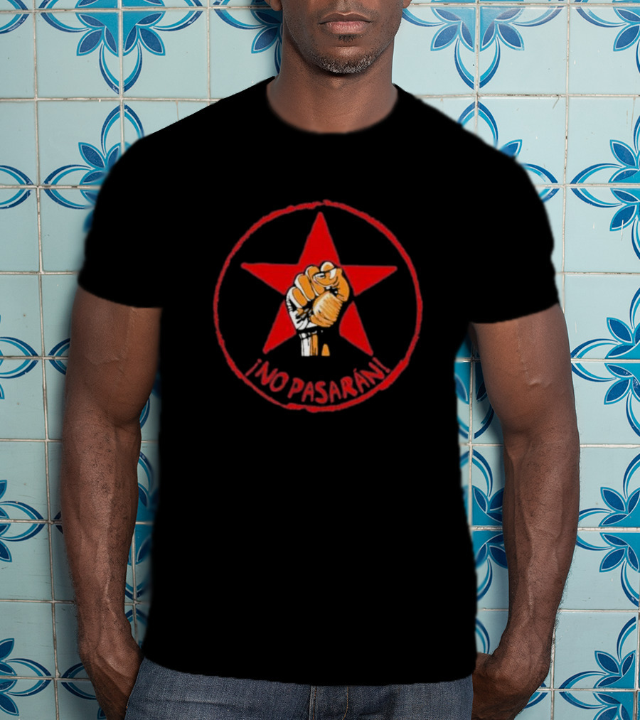 No Pasaran Red Star Fist Symbol Spanish Civil War T-Shirt